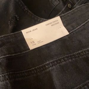 American Eagle Mom Jean-18 short